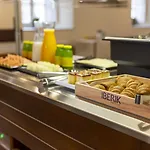 Отель Hotel Triacastela 2*