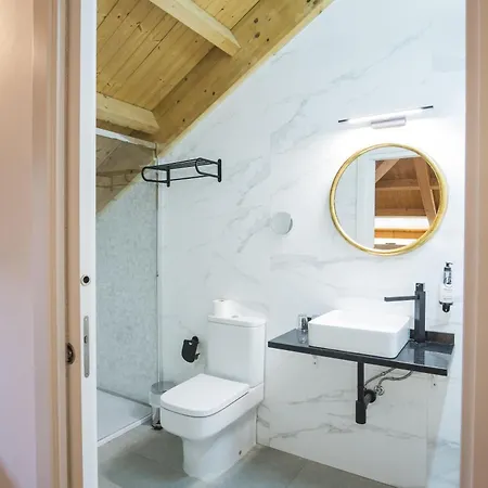 فندق Hotel Triacastela