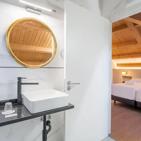 Hotel Triacastela 2*