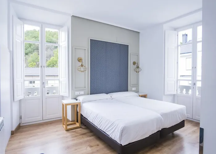 Alda Hotel Tríacastela