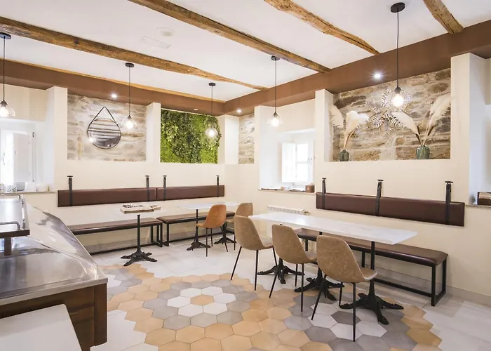 Alda מלון טריאקסטלה