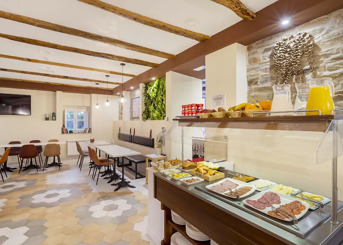 Iberik Hotel Triacastela 2* Tríacastela