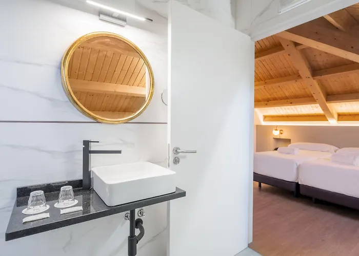 Hotel Triacastela 2*